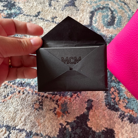 !! SOLD!! MCM Milla Medium Hot Pink - Picture 11 of 16